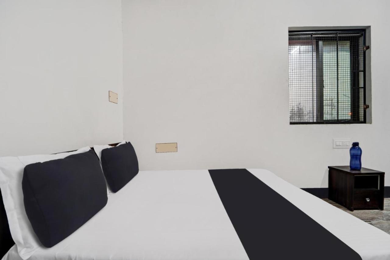 Queen D Tower - By Grands Inn Hospitality Tallākulam Kültér fotó